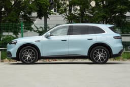 AITO M6 EV Max RWD у Беларусі 4