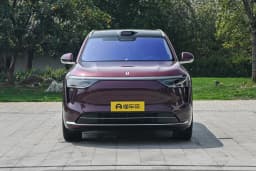 AITO M8 EREV Max 6 мест в Беларуси 3