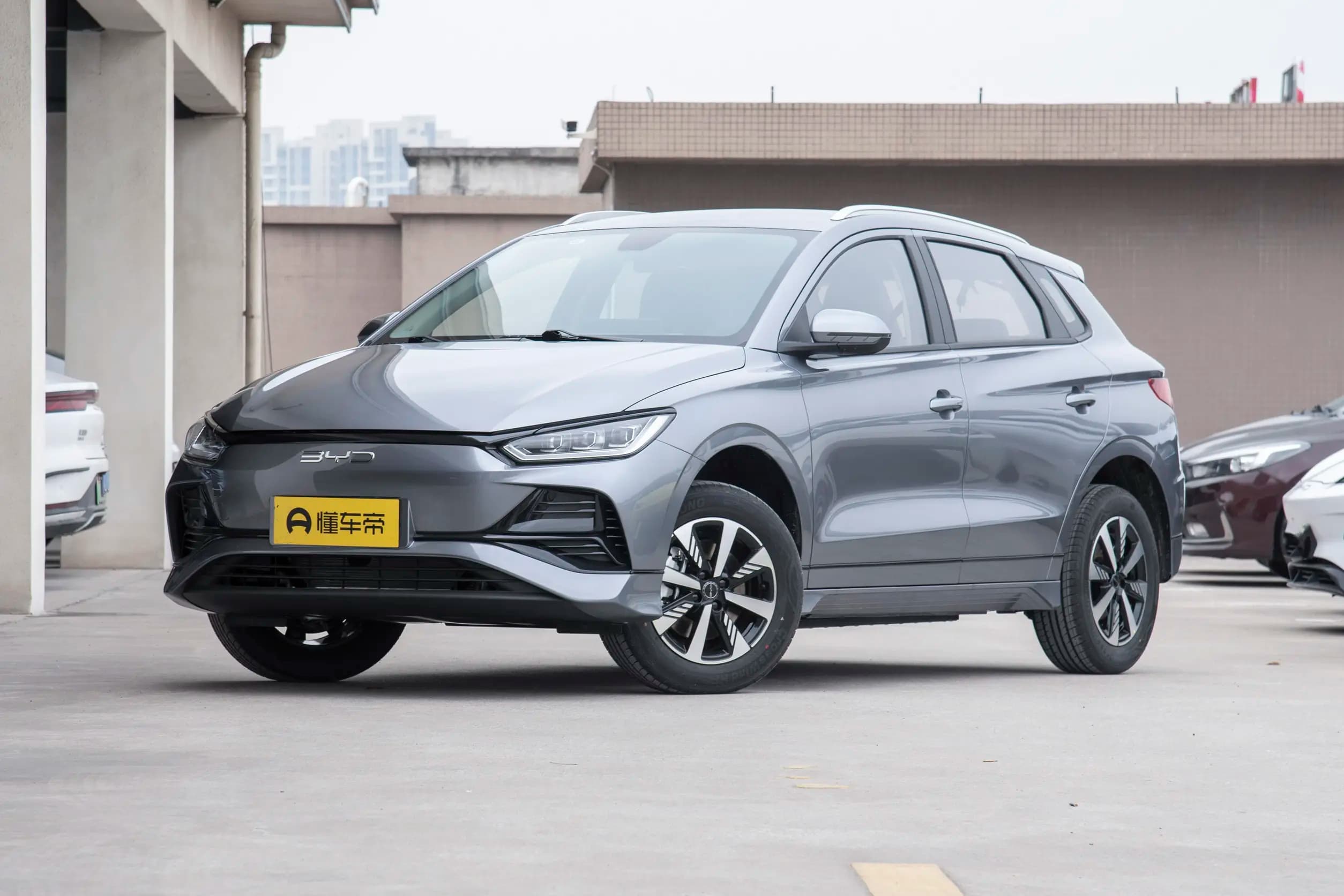 BYD E2 Luxury Edition в Беларуси