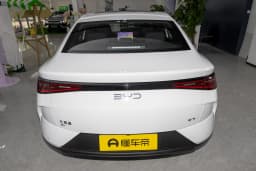 BYD e7 Smart 450 у Беларусі 5