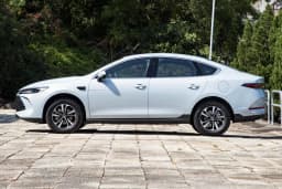 BYD Qin Plus DM-i 128KM Progressive в Беларуси 4