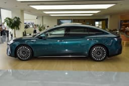 BYD Seal 08 DM-i 400 Premium у Беларусі 4