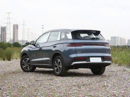 BYD Song Pro DM-i 220 Leading в Беларуси 2