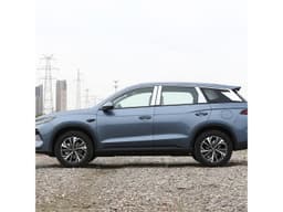 BYD Song Pro DM-i 220 Leading в Беларуси 6