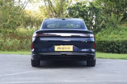 Changan Qiyuan A06 240 Laser Ultra+ в Беларуси 6