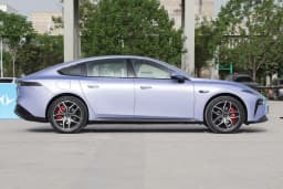 Dongfeng eπ007 Air Cruiser EREV у Беларусі 7