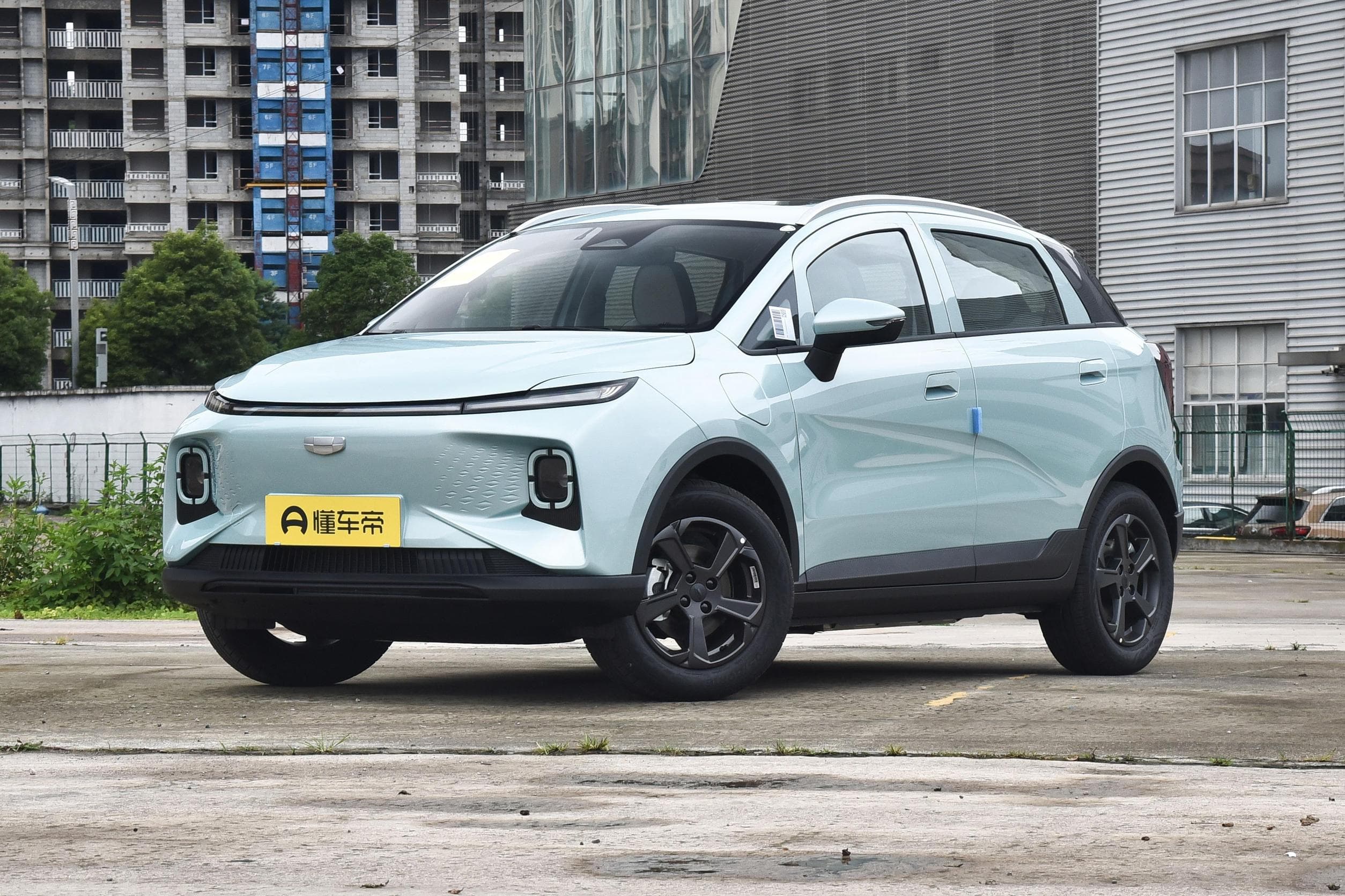Geely Geometry E Longteng 301 у Беларусі — фота 1