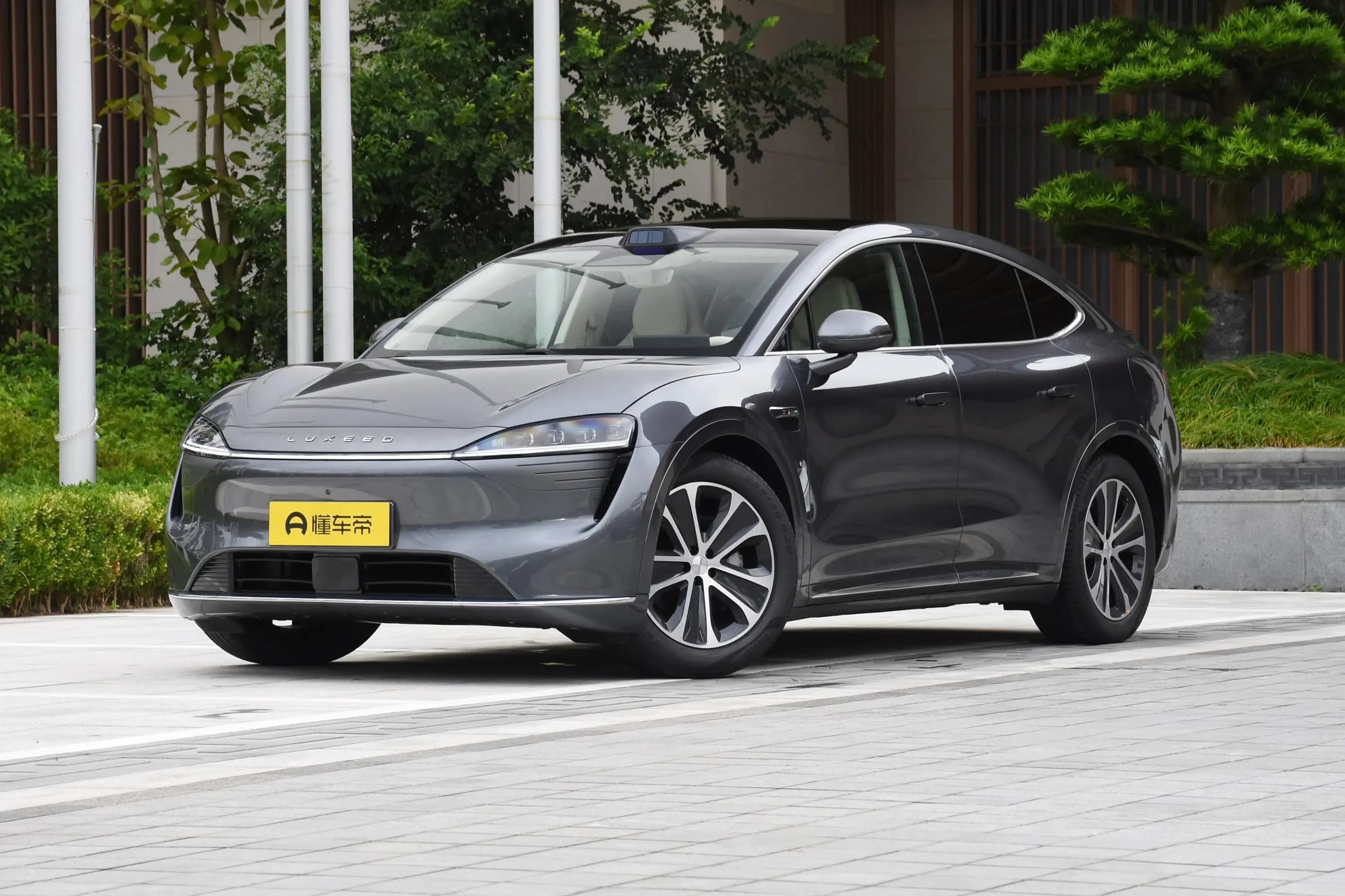 Luxeed R7 EV Ultra 100 кВт·ч в Беларуси
