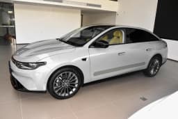 Leapmotor C01 EREV 216 Comfort в Беларуси 4