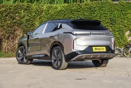 Lynk & Co 08 EM-P 120 Long Range Plus в Беларуси 3