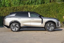 Lynk & Co 08 EM-P 120 Long Range Plus в Беларуси 4