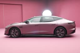 Lynk & Co 10 EM-P 240 AWD Ultra Sport у Беларусі 4