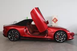 MG Cyberster Legend Performance77AWD у Беларусі 3