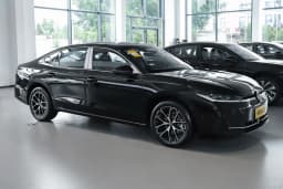 Volkswagen Passat ePro Flagship в Беларуси 4