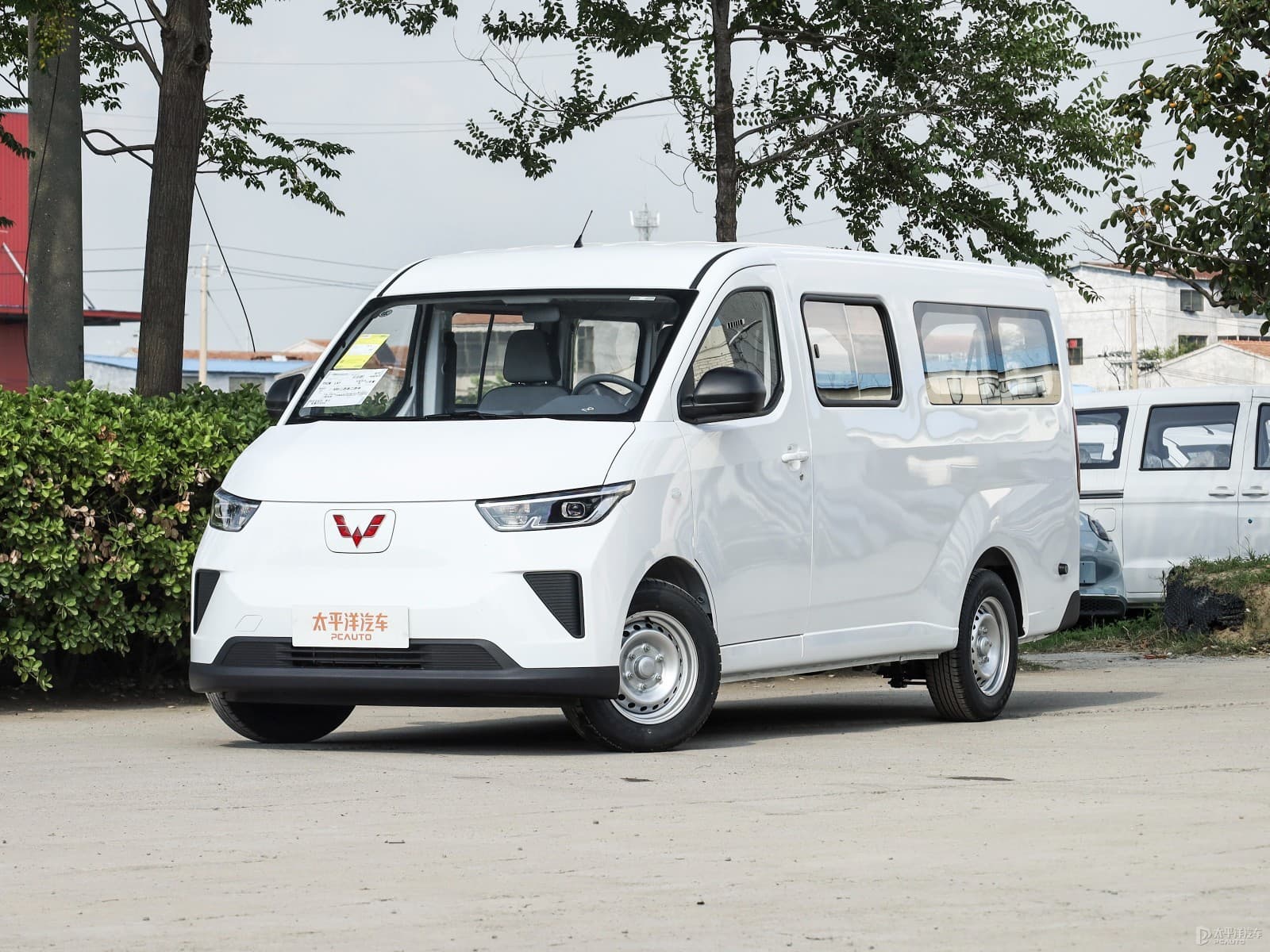 Wuling Yangguang 400 Comfort 6-seat в Беларуси