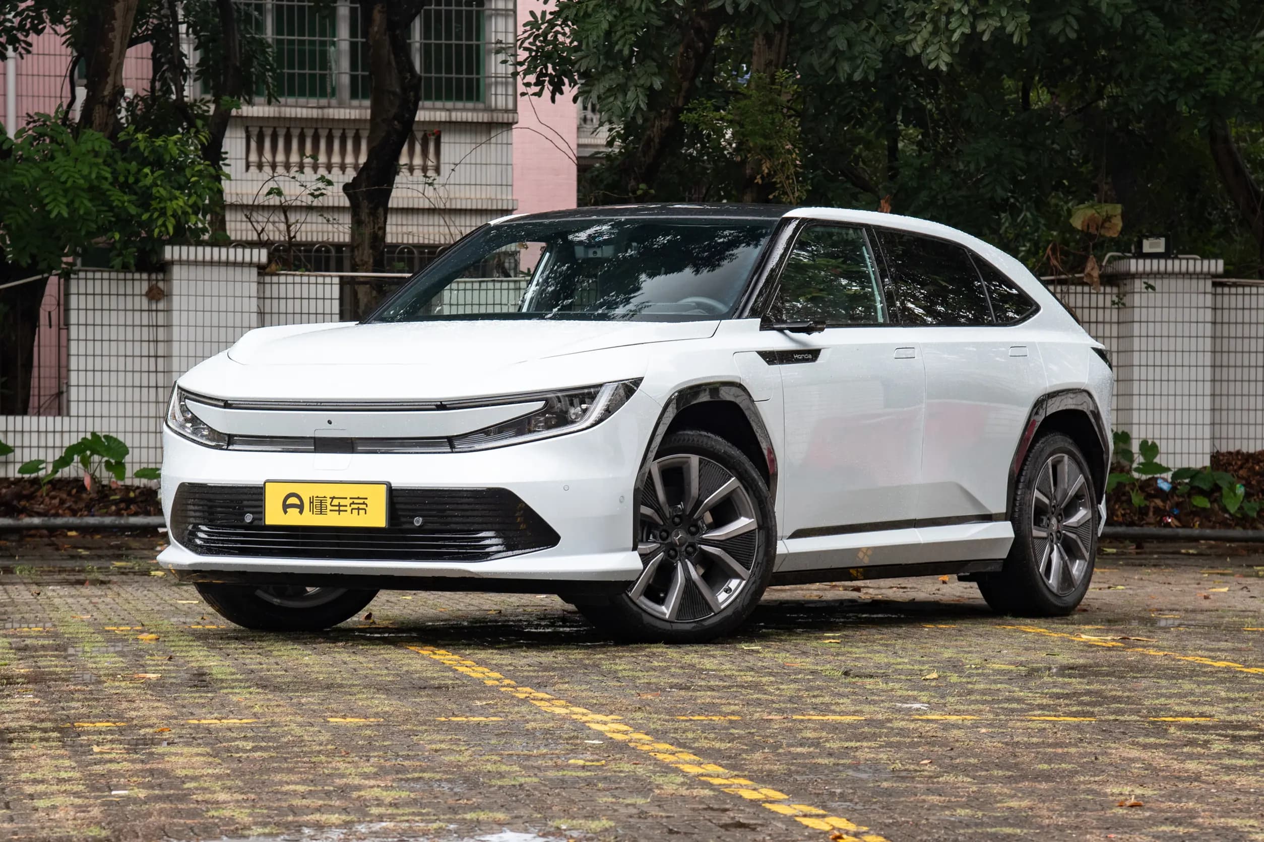Honda P7 Max в Беларуси — фото 1