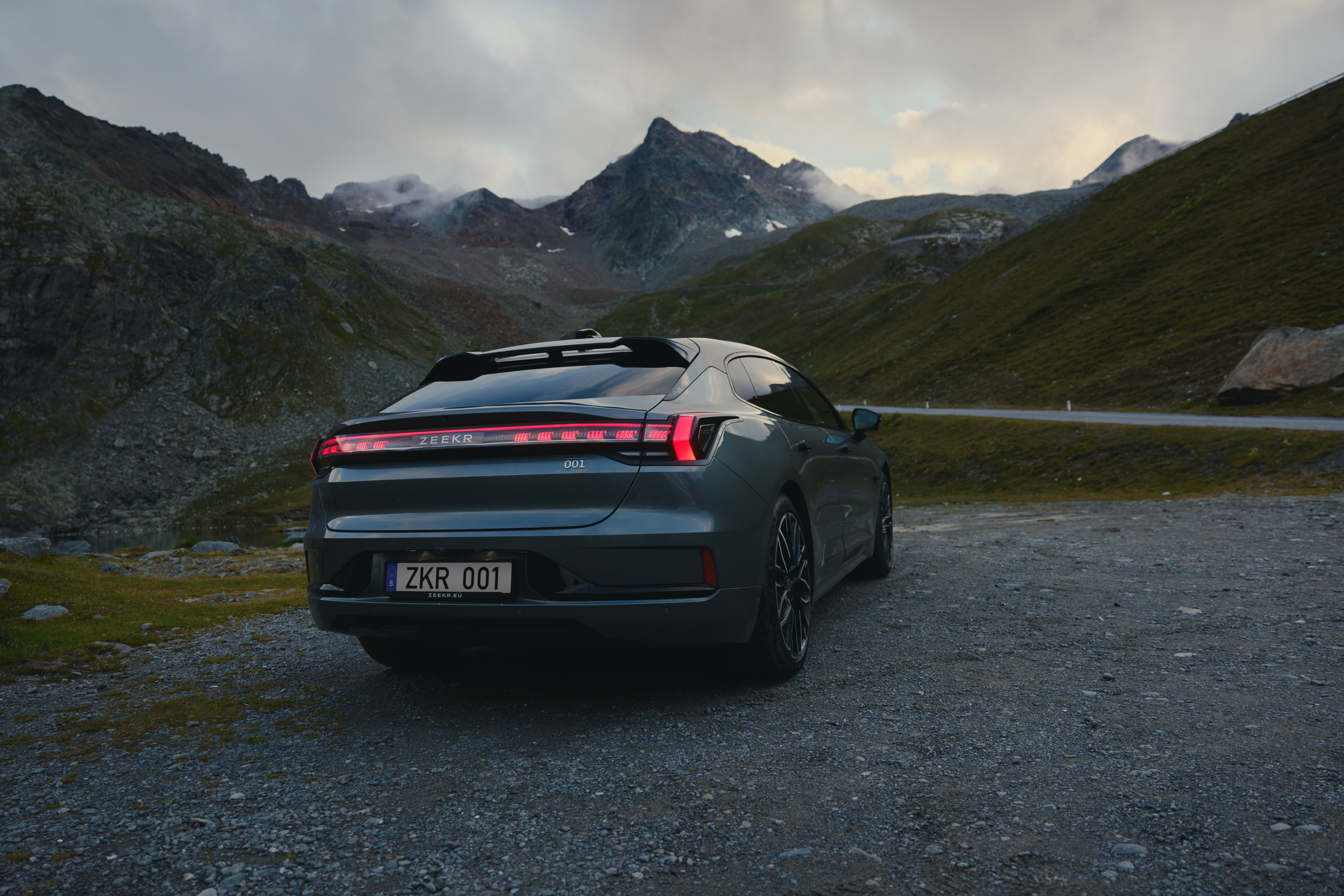 Zeekr 001 YOU 4